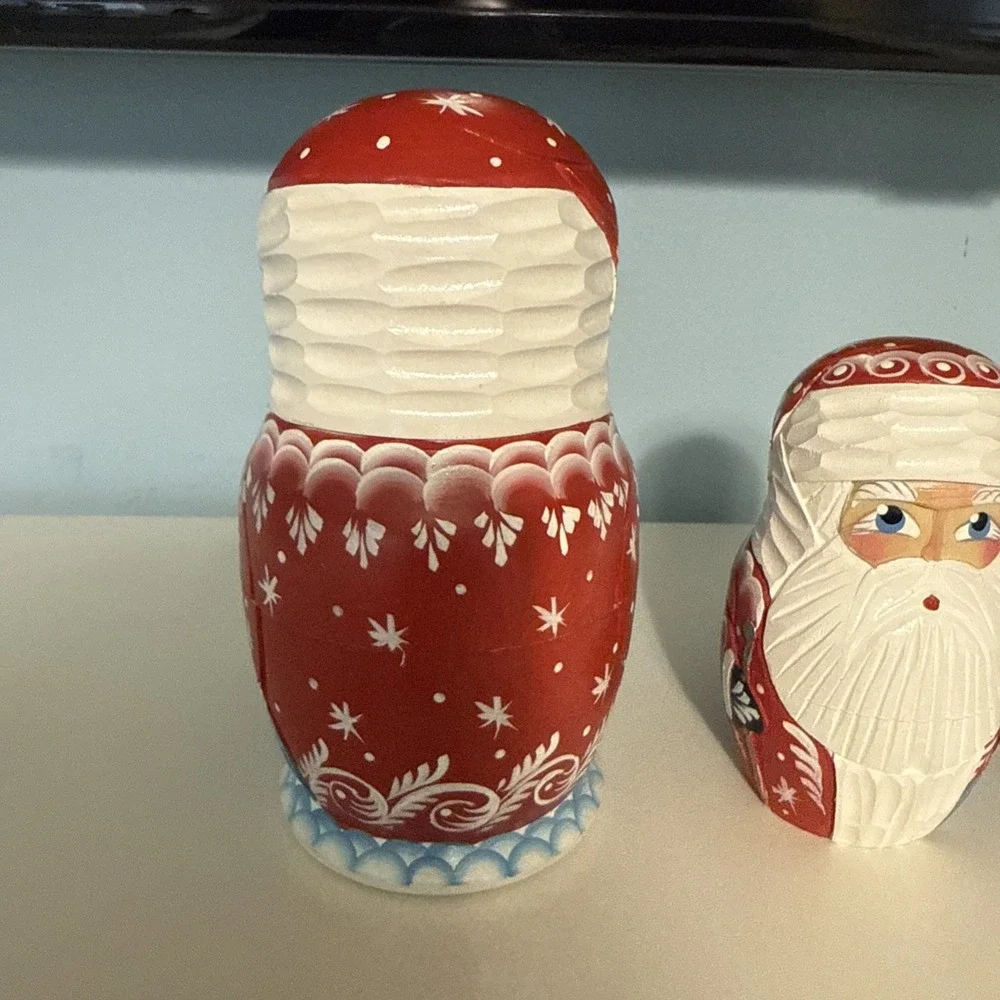 Vtg 5 Pc Russian Nesting Doll Set Hand Carved Santa Signed‎ Ceprueb Tiocao 6